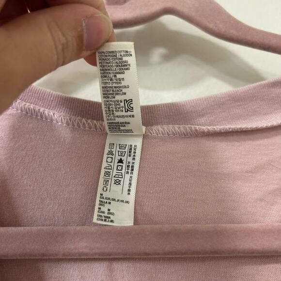 American Apparel Men’s/Unisex Size Medium Chi Omega Sorority Pink T Shirt Logo - Picture 4 of 5